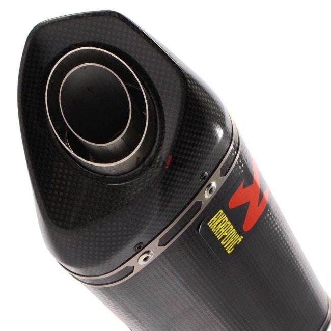 AKRAPOVIC アクラポビッチ スリップオンマフラー カーボン AKRAPOVIC アクラポビッチ スリップオンマフラー カーボン