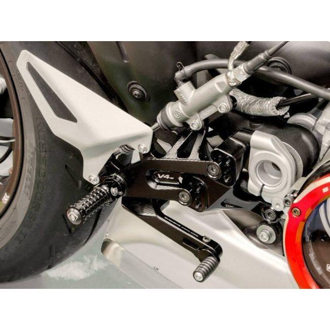 DUCABIKE (DBK) ドゥカバイク (ディービーケー) アジャスタブルステップキット カラー：ブラック／ブラック / バージョン：フルスペック DUCATI ドゥカティ | ブランド登録なし | 01