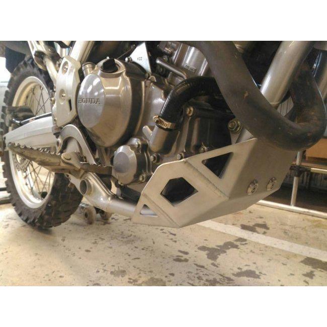 SRC エスアールシー スキッドプレート カラー:シルバー CRF250L SRC エスアールシー スキッドプレート カラー:シルバー CRF250L
