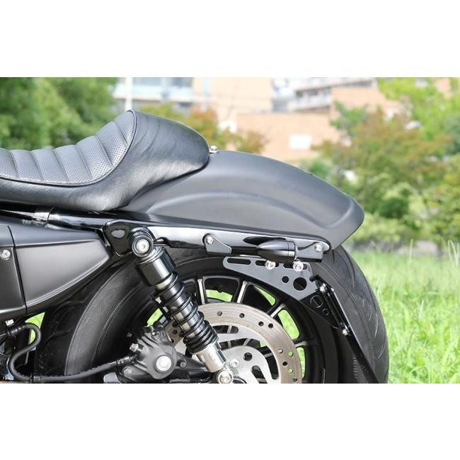 GLEAMING WORKS グリーミンワークス ショートリブフェンダー サイドホール タイプ：ブラック塗装仕上げ(ウレタンツヤ有黒塗装) スポーツスター リアフェンダー_3