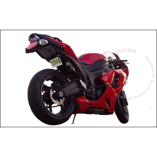 な TST ティーエスティー フェンダーレスキット ZX-6R KAWASAKI カワサキ
