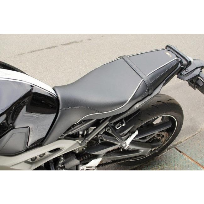 MT-09用　K&H　ハイシートA　パイピング K&H ケイアンドエイチ ハイシートA タイプ：パイピング MT-09 YAMAHA