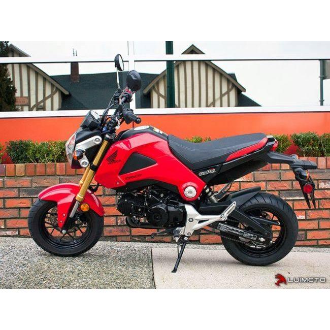 LUIMOTO ルイモト フロントシートカバー カラー：SPホワイト／ホワイトステッチ GROM HONDA ホンダ シートカバー シート関連 外装の画像