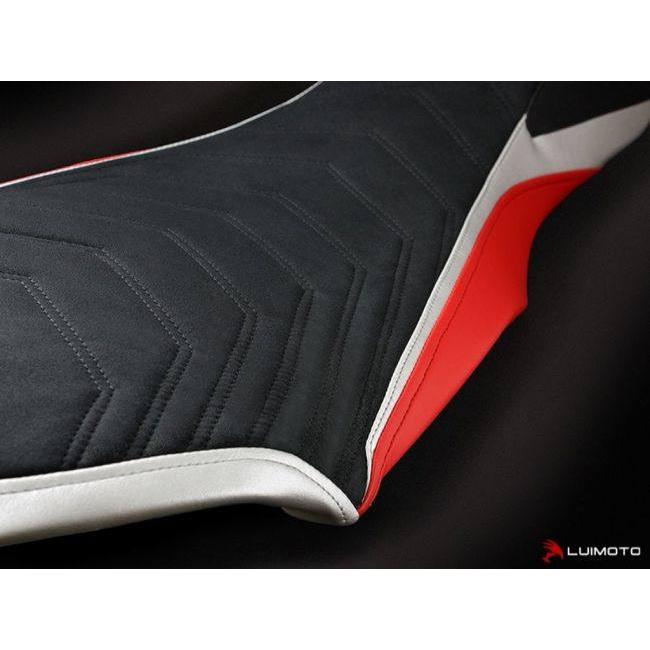 LUIMOTO ルイモト フロントシートカバー カラー：ブラック／ブラック／レッドステッチ RIVALE 800 MV AGUSTA アグスタ シートカバー シート関連 外装_1