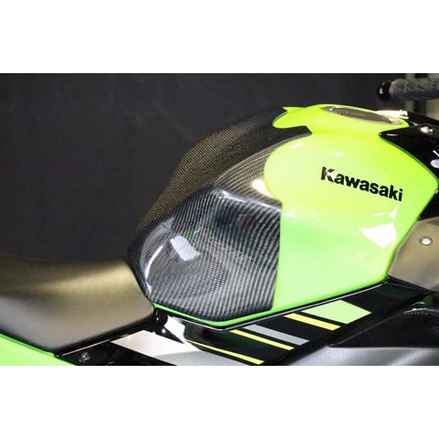 A-TECH エーテック タンクパッドタイプS 素材：綾織カーボン Ninja650 KAWASAKI カワサキ｜webike｜02