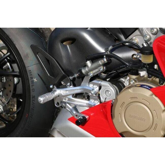 CNC Racing シーエヌシーレーシング アジャスタブルバックステップ RPS カラー：シルバー SUPERBIKE Panigale V4 R S DUCATI ドゥカティ バックステップ 足回り | CNC RACING | 06