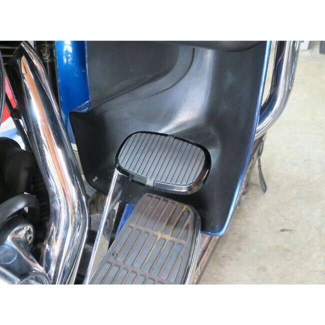 Neofactory ネオファクトリー クレストブレーキペダル カラー：ブラック FL系ソフテイルモデル ツーリングモデル HARLEY-DAVIDSON ハーレーダビッドソン 足回りの画像