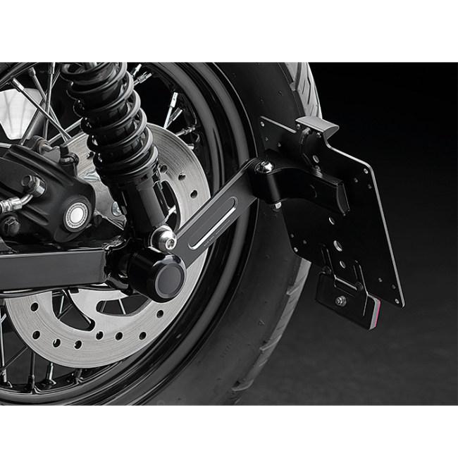 rizoma リゾマ License plate holder kit FOX [ライセンスプレートホルダーキットフォックス] 1200 Forty-Eight HARLEY-DAVIDSON ハーレーダビッドソン 外装の画像