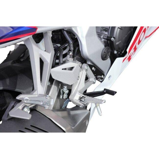 KIJIMA（キジマ） CBR250RR ステップアップブラケット3 MC51 BLACK