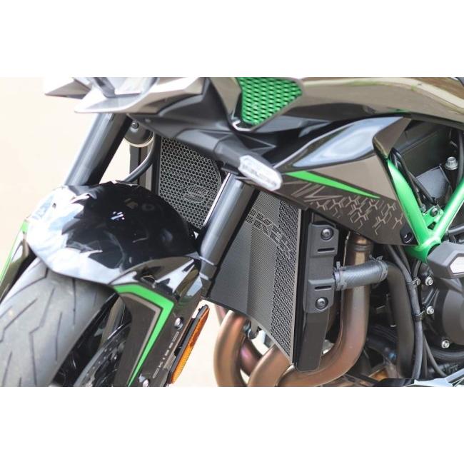 STRIKER ストライカー ラジエターコアガード Z H2 KAWASAKI カワサキ ラジエーターコアガード・オイルクーラーコアガード 冷却関連 エンジン_1