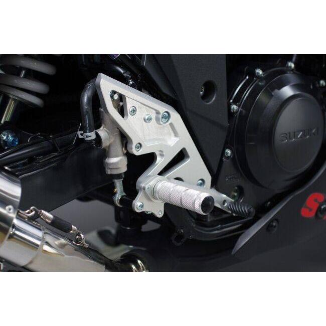 WR’S ダブルアールズ バトルステップ WS／WK カラー：シルバーアルマイト GSX250R SUZUKI スズキ バックステップ ステップ 足回り_2