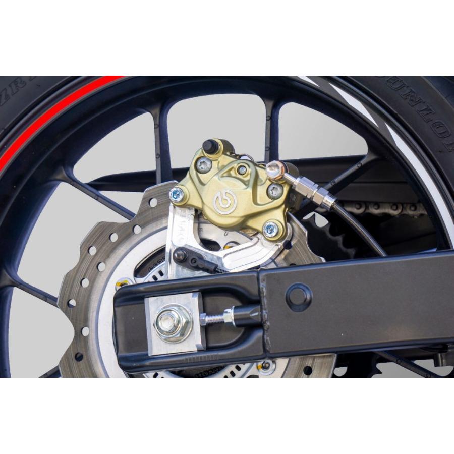 OVER オーヴァー リアキャリパーサポート ブレンボ2P用 カラー：シルバー CBR400R CBR500R HONDA ホンダ キャリパーサポート・ブラケット ブレーキの画像