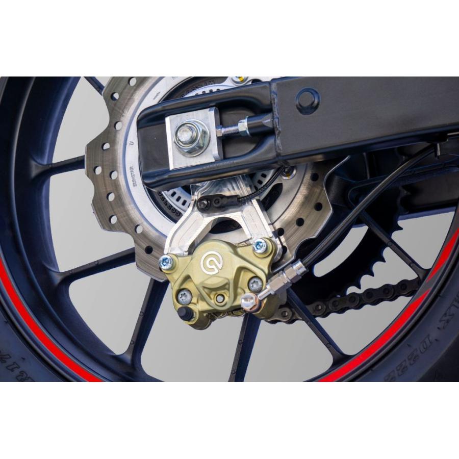 OVER オーヴァー リアキャリパーサポート ブレンボ2P用 カラー：シルバー CBR400R CBR500R HONDA ホンダ キャリパーサポート・ブラケット ブレーキの画像