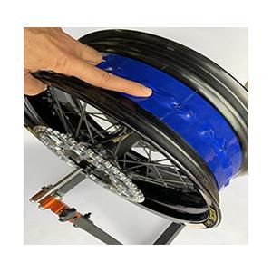 MOTO禅 モトゼン ブラックケブラーチューブレスキット Plus＋ ダブルタイプ 690 ENDURO R KTM チューブレスキット ホイール関連 足回りの画像