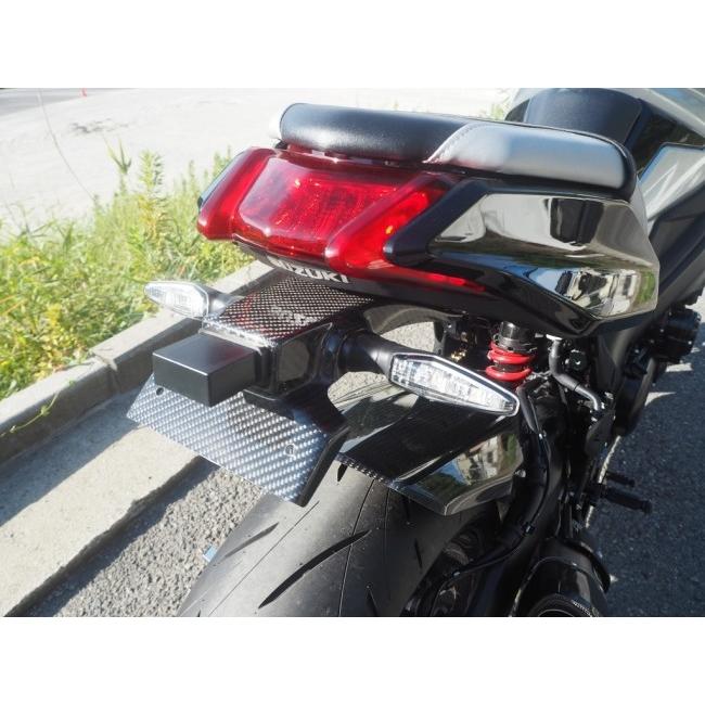 Magical Racing マジカルレーシング フェンダーレスキット タイプ：綾織りカーボン KATANA SUZUKI スズキ フェンダー関連 外装の画像