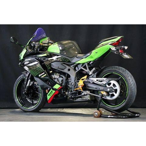 A-TECH（エーテック） アンダーカウルインナートレー タイプ：FRP黒