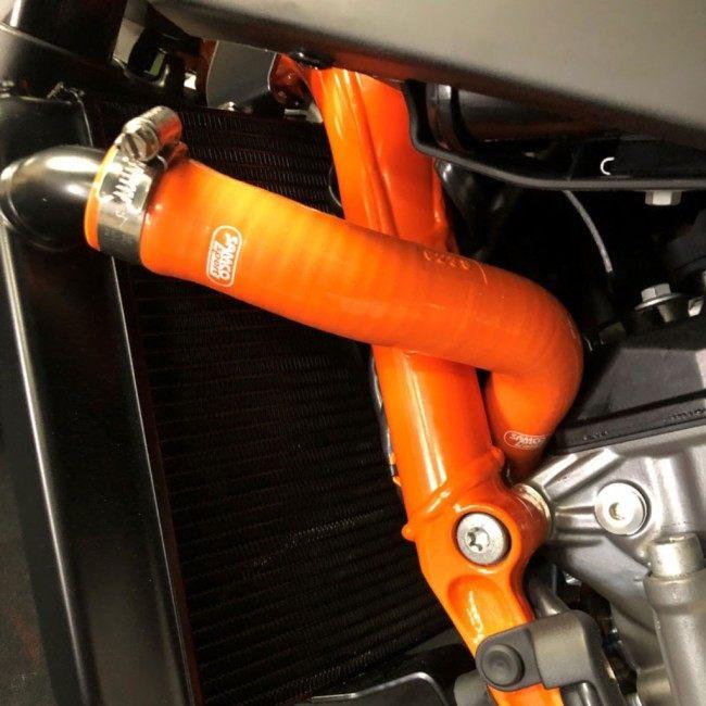 SAMCO（サムコ） SAMCO SPORT サムコスポーツ クーラントホース(ラジエーターホース) カラー：グリーン(限定色) SX50 MC50  TC50 KTM GASGAS ガスガス HUSQVARNA ハスクバーナ : ウェビック1号店 - 通販 - Yahoo!ショッピング SAMCO SPORT サムコスポーツ クーラントホース(ラジエーターホース) カラー：ブレイズ RM Z 450 SUZUKI スズキ ラジエーター 冷却関連 エンジン
