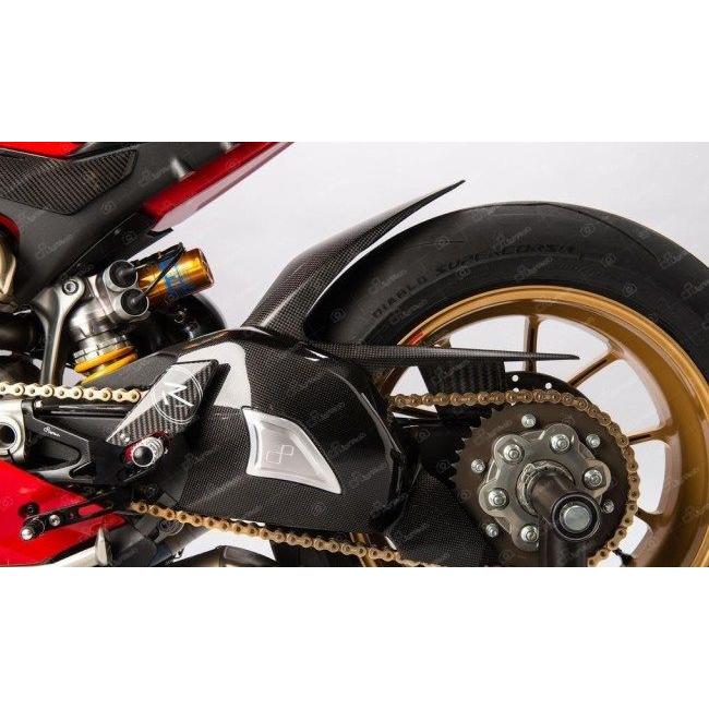 LighTech ライテック ドライカーボン スイングアームプロテクター タイプ：艶あり PANIGALE V4 S R SP DUCATI ドゥカティ スイングアームカバー・プロテクター_3
