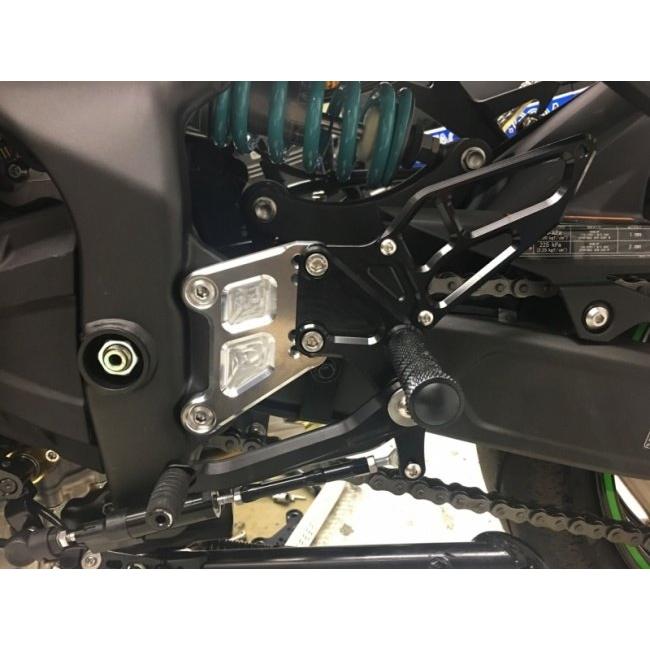 K-FACTORY K-FACTORY:ケイファクトリー:Kファクトリー レース用ベースプレートセット カラー：スーパーブラック ZX-25R｜webike｜02