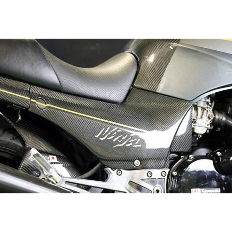 A-TECH（エーテック） サイドカバーSTD タイプ：綾織ドライカーボン(DC