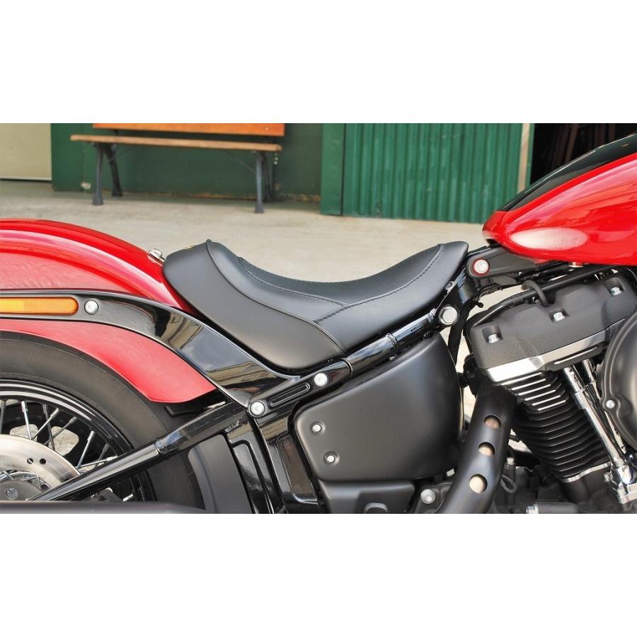 Heritage Standard Classic Softail ソロプレーンシート K H Slim Softail Heritage Softail K H ケイアンドエイチ 外装パーツ Delux Standard スポンジ硬度 硬め ウェビック1号店 Street Bob 通販