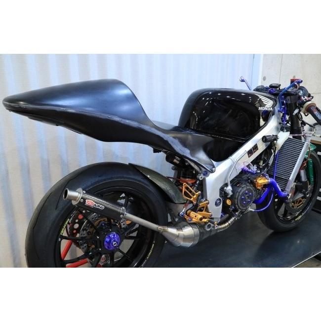 値下げ　NSR２５０r T2レーシング シートカウルと専用取り付けフレール T2Racing T2 Racing T2レーシング フロントポジション シートカウル