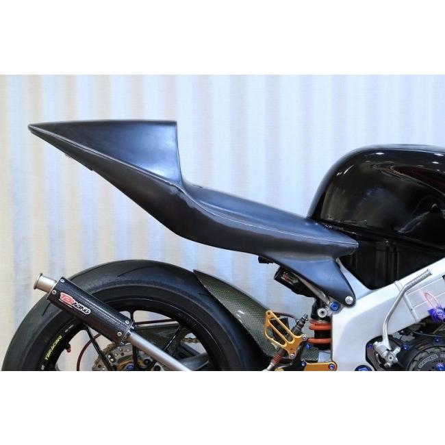 T2 Racing T2レーシング フロントポジション シートカウル タイプ4 ストリートタイプ テールランプユニット裏蓋：カーボン / テールランプレンズ：クリアレンズ | T2Racing | 01