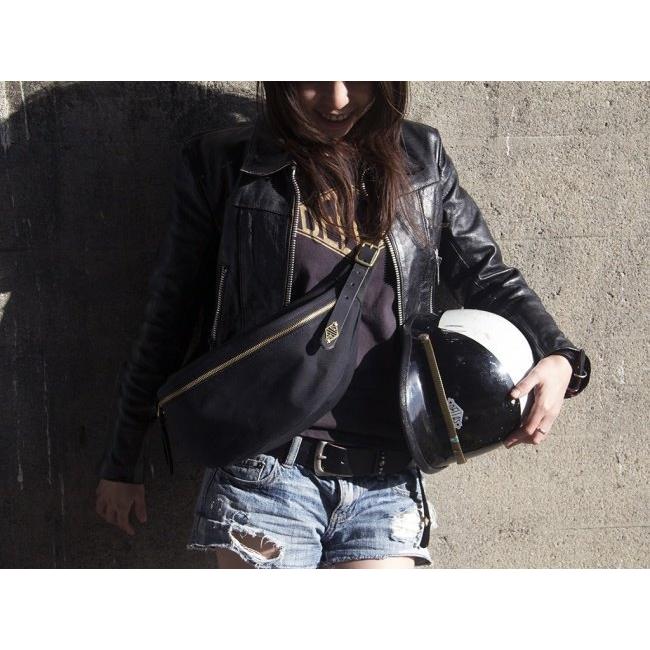 Motor Rock モーターロック 【Dellas Leathers】 上質で使いやすい帆布の鞄 ショルダーバッグ バッグの画像