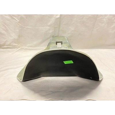 部品屋K\u0026W 【BT CHOPPERS】シートプレート ファットボーイ ブレイクアウト HARLEY-DAVIDSON ハーレーダビッドソン シートベース シート関連 外装の画像