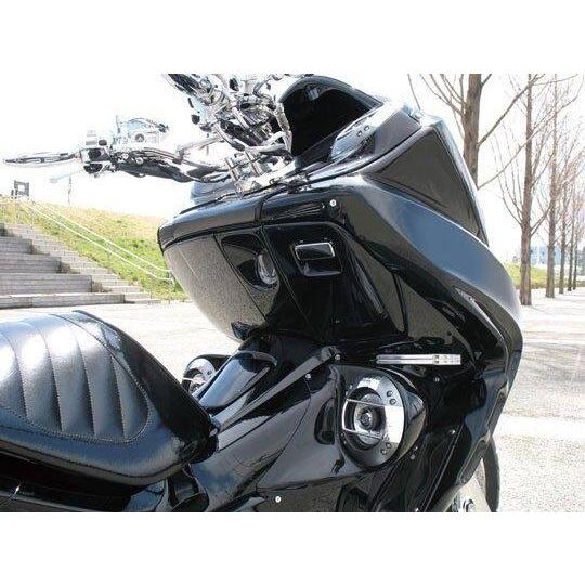 【HONDA フォルツァ】MF10 新品エナメルシート　カスタム　スピーカー付き VIVIDPOWER ビビッドパワー パワードカスタムスピーカーボード FORZA