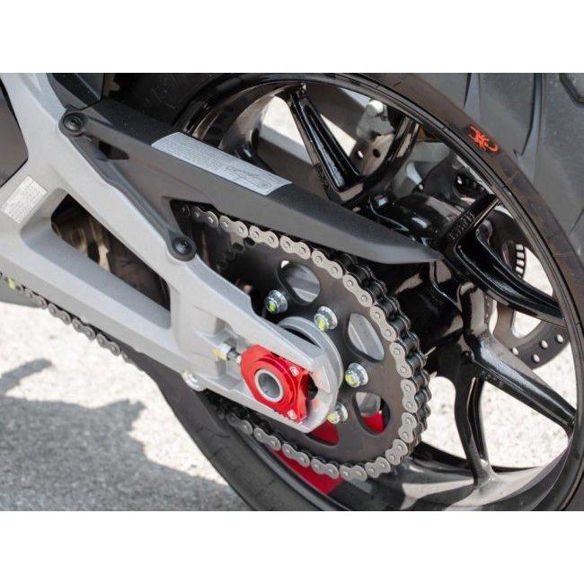 DUCABIKE (DBK) ドゥカバイク (ディービーケー) チェーンアジャスター カラー：レッド DUCATI ドゥカティ アクスルブロック・チェーンアジャスター 足回りの画像