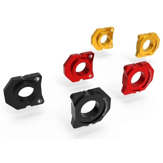 DUCABIKE (DBK) ドゥカバイク (ディービーケー) チェーンアジャスター カラー：レッド DUCATI ドゥカティ アクスルブロック・チェーンアジャスター 足回りの画像
