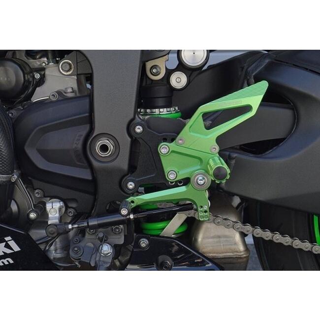 SNIPER（スナイパー） バックステップ カラー：グリーン NINJA ZX-6R