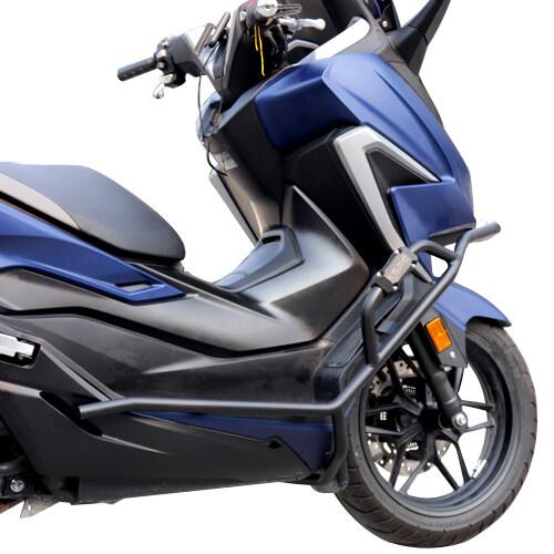 SRC エスアールシー クラッシュバー(エンジンガード) FOR フォルツァ