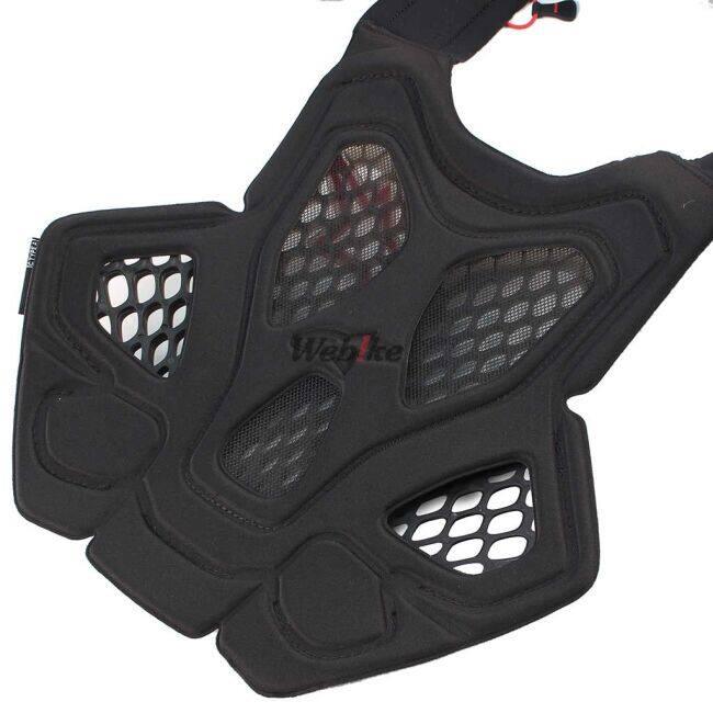 アルパインスターズ（alpinestars） A-6 チェストプロテクター サイズ