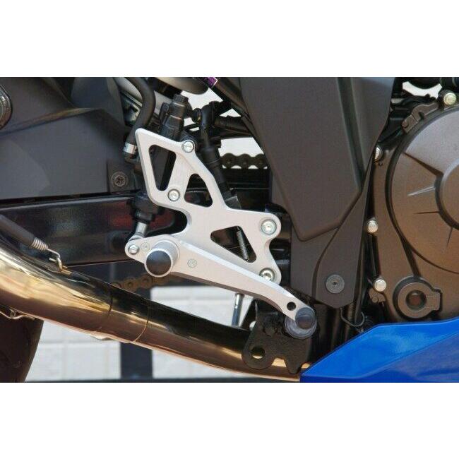 WR’S ダブルアールズ バトルステップ WS／WK カラー：シルバーアルマイト GIXXER SF250 GIXXER250 SUZUKI スズキ バックステップ ステップ 足回り