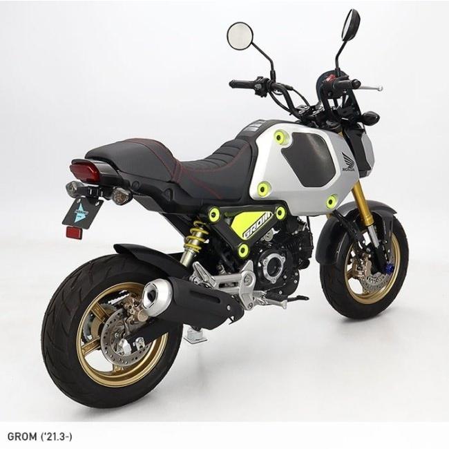 ENDURANCE（エンデュランス） カスタムシート カラー：カーボン GROM