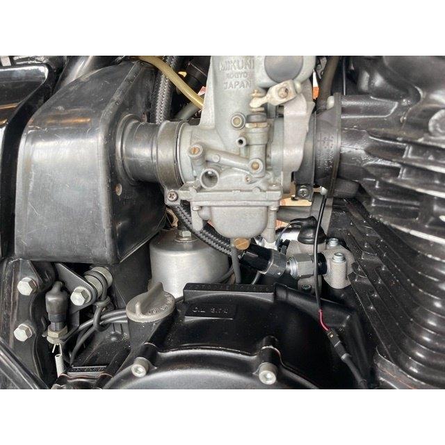 SPEED SHOP ITO スピードショップイトウ エアクリーナーBOX対応Z用上内回し6インチオイルクーラーキット ステー：シルバー / 段数：13段 コア：ブラック Z系