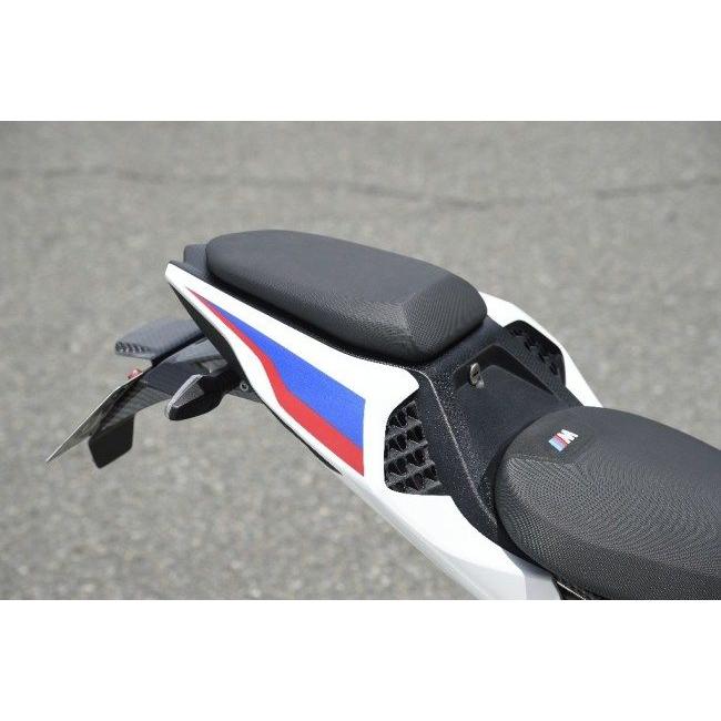 Magical Racing マジカルレーシング タンデムシートカバー タイプ：FRP黒 S1000RR BMW シングルシートカウル シート関連 外装の画像