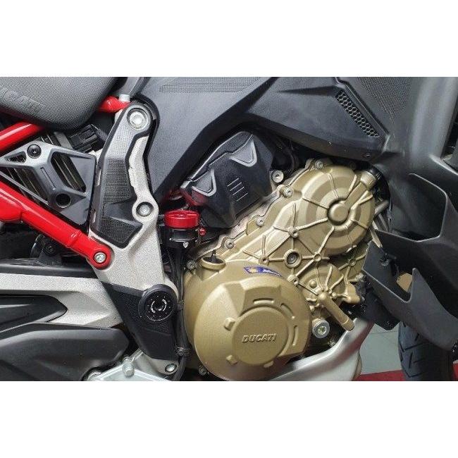 CNC Racing シーエヌシーレーシング リアブレーキフルードタンク用クランプ カラー：ブラック MULTISTRADA V4 S Sport DUCATI ドゥカティ ブレーキの画像