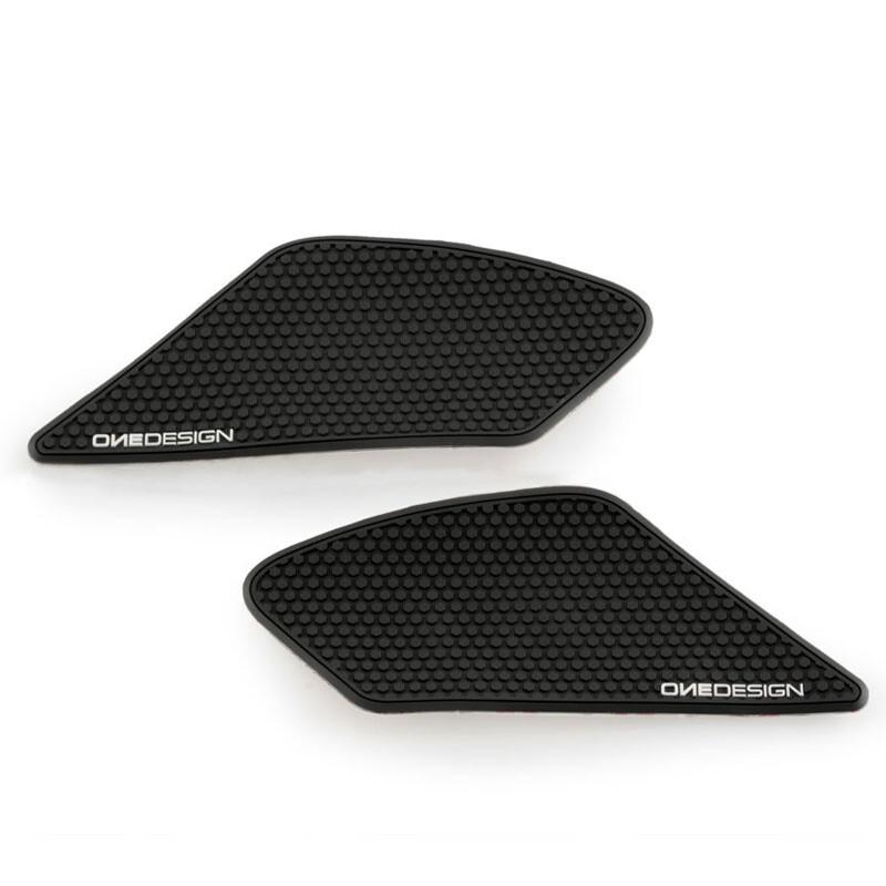 Puig プーチ サイドタンクパッド (SIDE TANK PADS) カラー：ブラック MONSTER 1200R 1200S 1200 797 Plus 821 DARK DUCATI ドゥカティ ニーグリップパッド 外装 | Puig