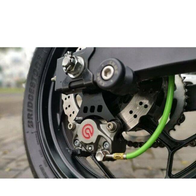 WR3 ダブルアールスリー リアキャリパーサポート BREMBO用 カラー