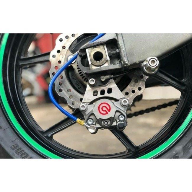WR3 ダブルアールスリー リアキャリパーサポート BREMBO用 カラー:ブラック ZX-6R ZX636 KAWASAKI カワサキ キャリパーサポート・ブラケット : ウェビック1号店 - 通販 - Yahoo!ショッピング WR3 ダブルアールスリー リアキャリパーサポート BREMBO用 カラー:ブラック ZX-6R ZX636 KAWASAKI カワサキ キャリパーサポート・ブラケット : ウェビック1号店 - 通販 - Yahoo!ショッピング