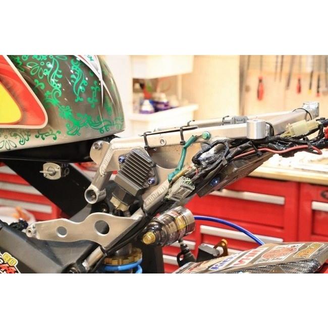 T2 Racing T2レーシング アルミシートレール＆ガソリンタンクセット【Racers Series】 タンクキャップカラー：ブルー NSR250R HONDA ホンダ フレームの画像