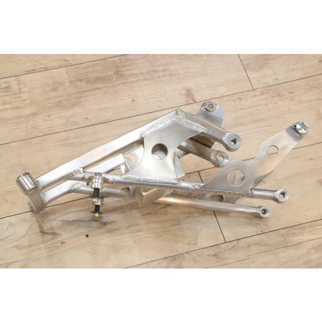 T2 Racing T2レーシング アルミシートレール＆ガソリンタンクセット【Racers Series】 タンクキャップカラー：ブルー NSR250R HONDA ホンダ フレームの画像
