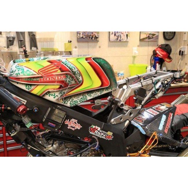 T2 Racing T2レーシング アルミシートレール＆ガソリンタンクセット【Racers Series】 タンクキャップカラー：ブラック NSR250R HONDA ホンダ フレームの画像