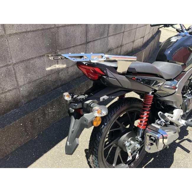 実働！HONDA CBF125R リアボックス！ CBF125R 買ったので乗ってみた【リアキャリア＋プラグ取り付け】バイク