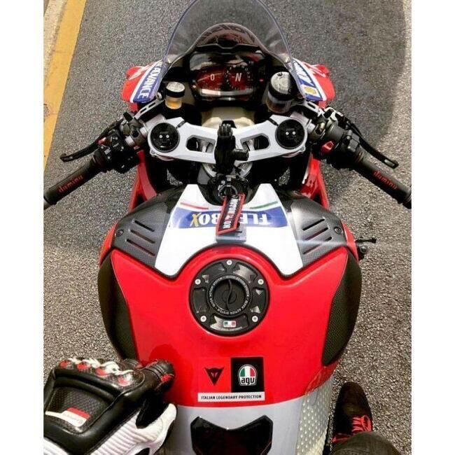 TWM ティーダブリューエム タンクキャップ カラー：ブラック HONDA ホンダ ガソリンタンクキャップ タンク関連 外装 | ブランド登録なし | 02