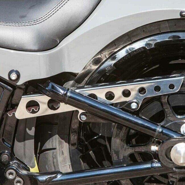 RICK’S MOTORCYCLES リックスモーターサイクル Belt Guard ベルトガード 仕上り：グロスブラック M8 Softail HARLEY-DAVIDSON ハーレーダビッドソン フレームの画像