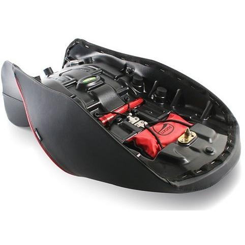 SARGENT サージェント ワールドスポーツパフォーマンスシート 【レギュラーシート】 パイピングカラー：E111シルバー Diavel DUCATI ドゥカティ シート 外装_3
